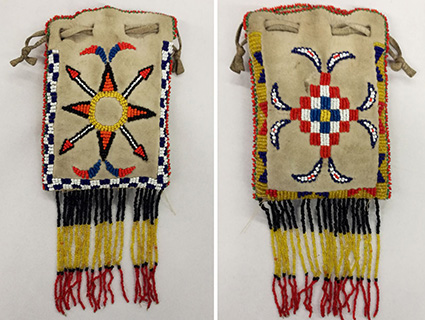 Kirsti Gallen-Kallelan käytössä ollut nahkapussi kuvattuna molemmilta puolilta. Gallen-Kallelan Museo (GKM-7141). Kuva: Riku Hämäläinen.