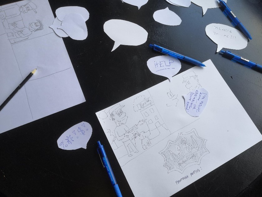 Kaksi kuvaa installaatiosta.